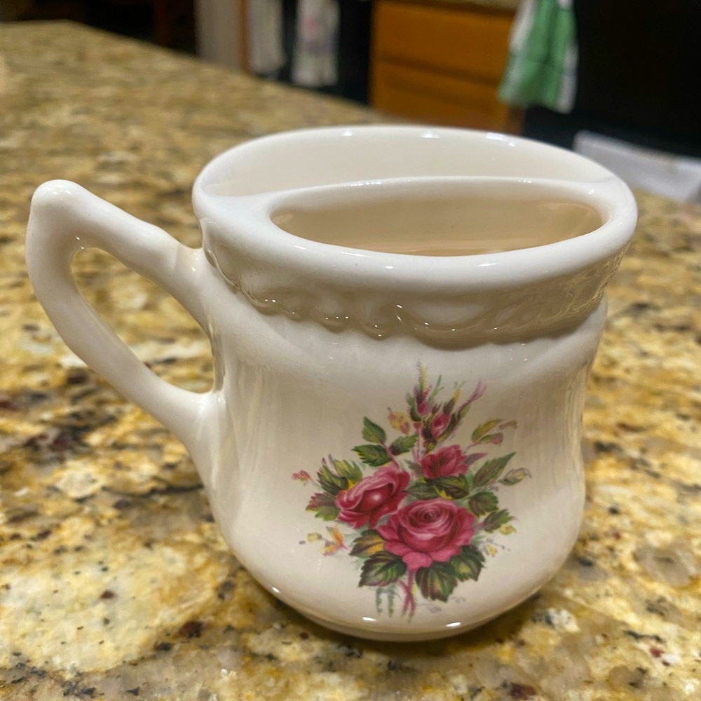 Vintage Victorian Athena Toothbrush & Razor Vanity Porcelain Mug Made In USA